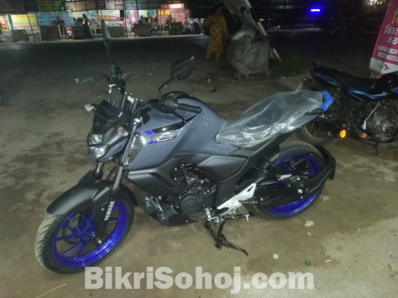 Yamaha FZS V3. 2024